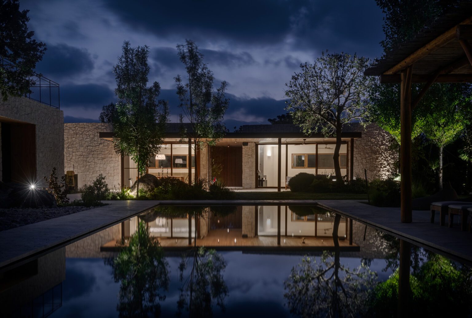 Gonen House